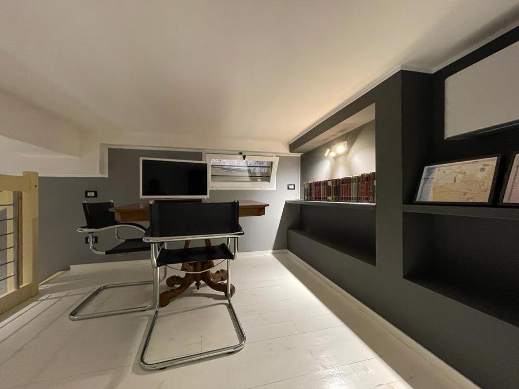 בולוניה Portici Design Suite - Historical Center מראה חיצוני תמונה